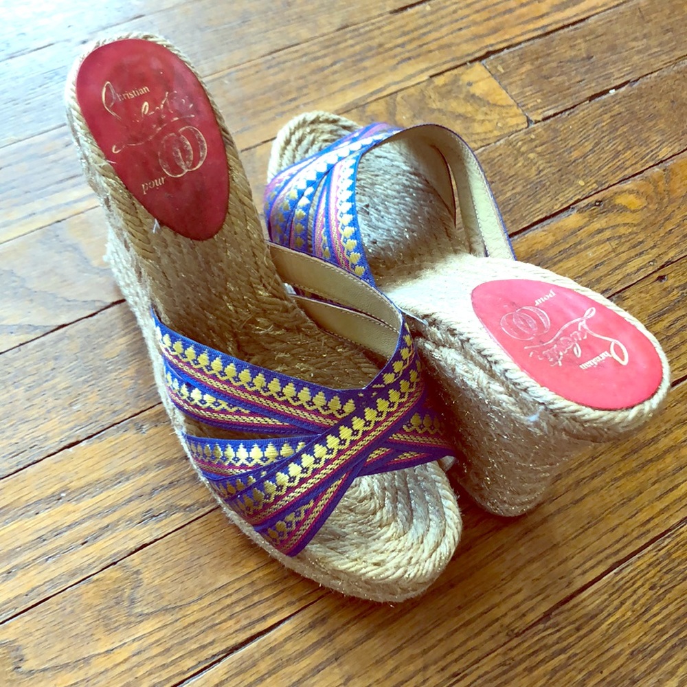 Louboutin Golden espadrille wedges size 37